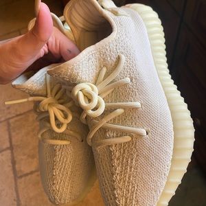 Yeezy v2 butter